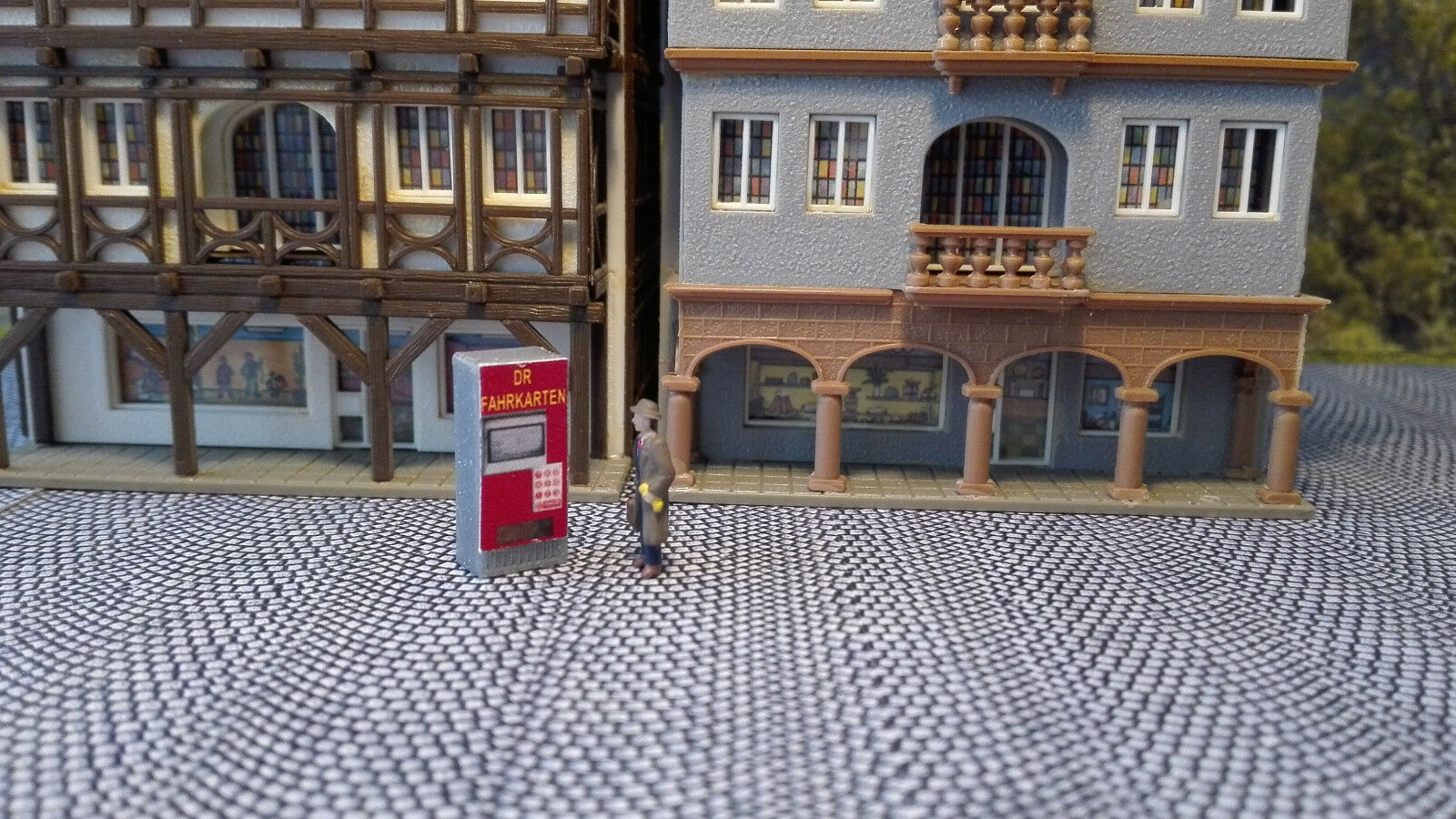 Fahrkartenautomat TT mit LED Deutsche Reichsbahn |Bahnsteig| Bahnhof |1:120